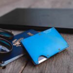BusinessWallet Titan Cobalt Blau Kartenetui